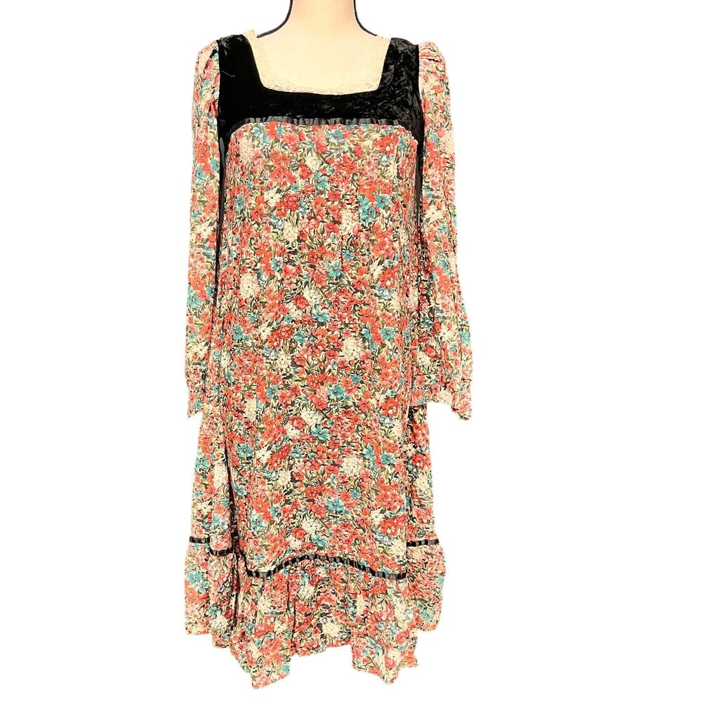 vintage SM 70's boho long sleeve trapeze dress black velvet pink floral POCKETS